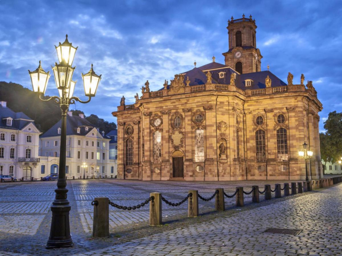 Ferienwohnung Wilhelm – gemütlich, geschmackvoll, großzügig Saarbrücken Exterior foto